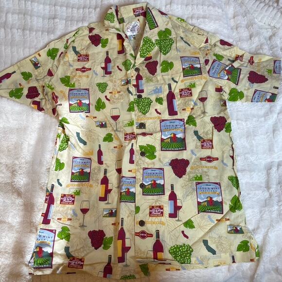 DISNEY California Food and Wine Festival Medium 2010‎ Mickey Button Up Shirt - Picture 1 of 4